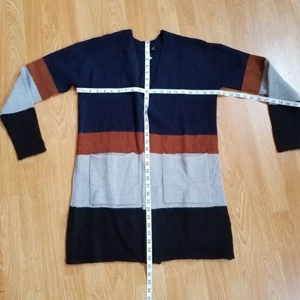 Love by Design Colorblock Cardigan sz Large - Picture 7 of 8
